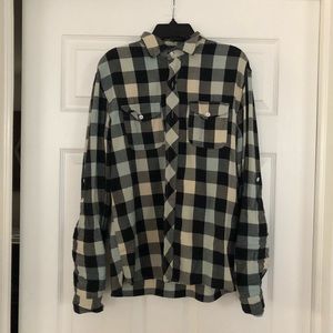 Salt Valley B/W Long Sleeve Checkered Flannel